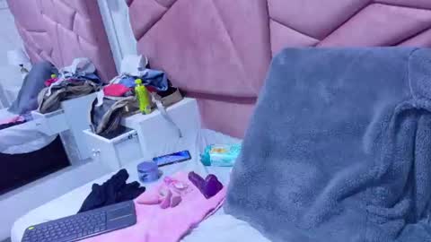 Jennifer online show from 06/12/26, 11:46