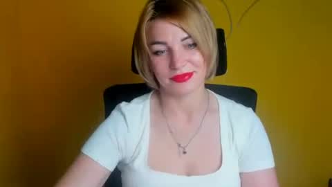 Jennifer online show from 07/03/26, 12:00