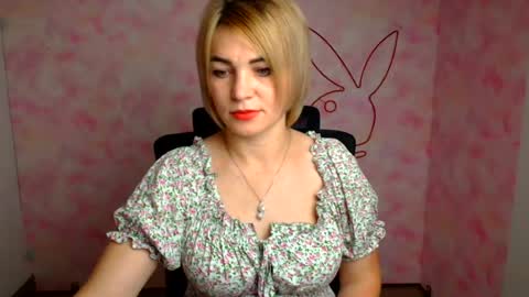 Jennifer online show from 07/21/26, 05:43
