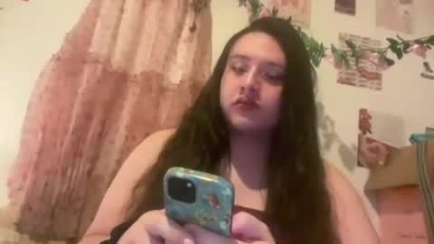 jennifer_robbie online show from 06/17/26, 09:23