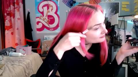 Jennifer Gwen online show from 11/26/25, 02:45