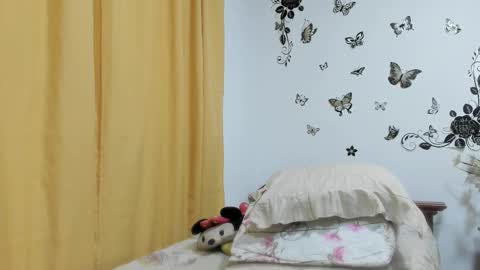 Snapshot of jenniferloveyou chatting on 11/08/25, 09:20 jenniferloveyou online show from 11/08/25, 09:20