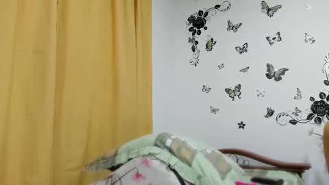 Snapshot of jenniferloveyou chatting on 12/02/25, 04:35 jenniferloveyou online show from 12/02/25, 04:35