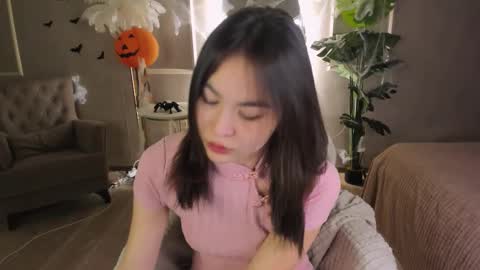 Jenni online show from 11/02/25, 01:35