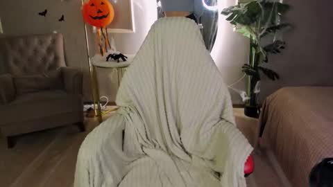 Snapshot of jennimurr chatting on 11/03/25, 01:34 Jenni online show from 11/03/25, 01:34