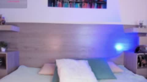     online show from 01/03/25, 12:08