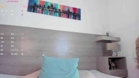     online show from 01/07/25, 03:12