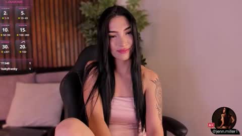     online show from 10/22/25, 01:44