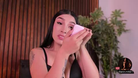     online show from 11/23/25, 01:11