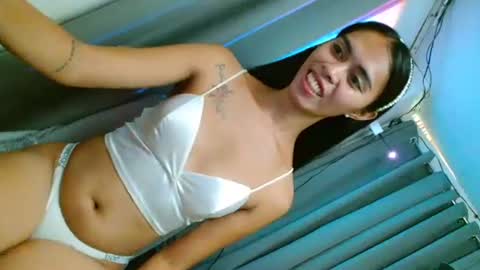 PRETTY JENNY online show from 12/10/24, 01:22