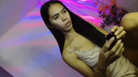 Snapshot of jenny20_xxx chatting on 12/14/25, 08:13 PRETTY JENNY online show from 12/14/25, 08:13