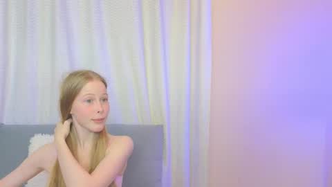 Snapshot of jenny_angelok chatting on 10/26/25, 09:59 Next broadcast on December 05 subject to change online show from 10/26/25, 09:59