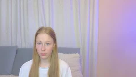 Snapshot of jenny_angelok chatting on 12/05/25, 10:02 Next broadcast on December 05 subject to change online show from 12/05/25, 10:02