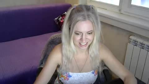 jenny_candy3 online show from 10/14/25, 08:04