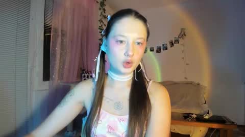 Jennifer Jenny Darling   online show from 11/24/25, 07:24