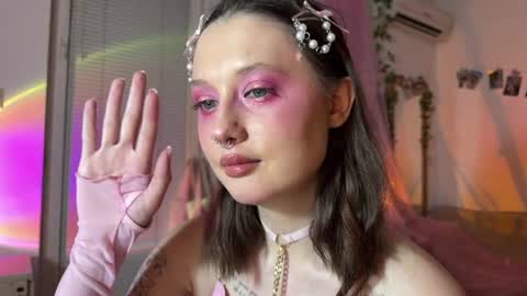 Jennifer Jenny Darling   online show from 07/26/26, 06:59