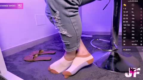 Jenny online show from 05/06/26, 02:11
