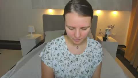 Jenny online show from 06/12/26, 09:19