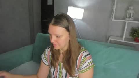 Jenny online show from 06/19/26, 09:24
