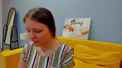 Jenny online show from 06/25/26, 09:25