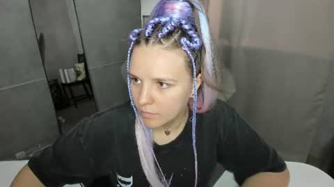 Jenny online show from 07/24/26, 09:18