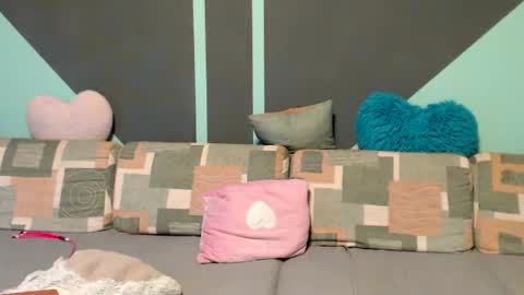 JennyMike online show from 12/05/24, 06:32