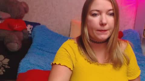  All the most interesting in private.  my room for my smile  online show from 11/17/25, 02:56