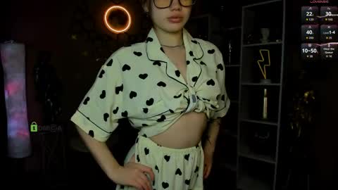 Snapshot of jenny_rill chatting on 04/15/26, 07:43 Jenny online show from 04/15/26, 07:43