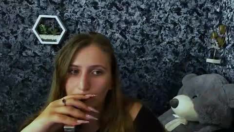 Snapshot of jenny_smille_ chatting on 06/05/26, 06:20 jenny_smille_ online show from 06/05/26, 06:20