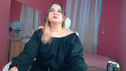 Snapshot of jenny_smitx chatting on 02/08/25, 10:50 jenny_smitx online show from 02/08/25, 10:50