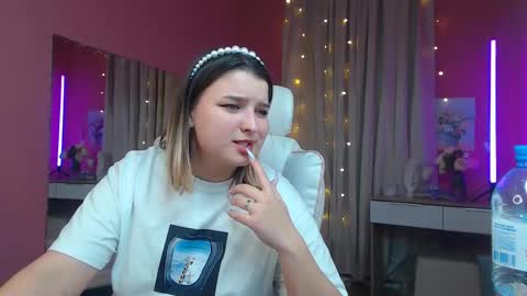 Snapshot of jenny_smitx chatting on 02/21/25, 06:04 jenny_smitx online show from 02/21/25, 06:04