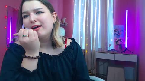 Snapshot of jenny_smitx chatting on 03/05/25, 10:22 jenny_smitx online show from 03/05/25, 10:22