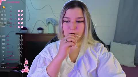 Snapshot of jenny_smitx chatting on 09/15/25, 02:55 jenny_smitx online show from 09/15/25, 02:55