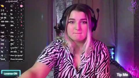 Snapshot of jenny_smitx chatting on 11/03/25, 06:14 jenny_smitx online show from 11/03/25, 06:14