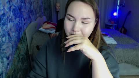 Snapshot of jennyattal chatting on 11/07/25, 08:36 Jenny online show from 11/07/25, 08:36