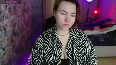 Snapshot of jennyattal chatting on 03/04/26, 04:07 Jenny online show from 03/04/26, 04:07