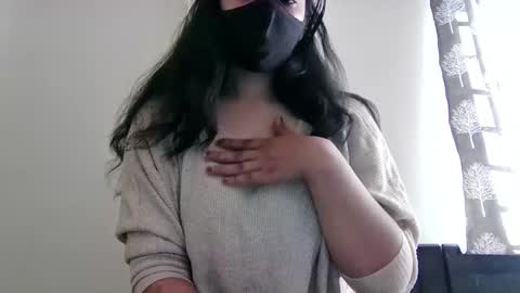 Snapshot of jennydolphin chatting on 11/29/25, 04:15 Jenny online show from 11/29/25, 04:15