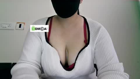 Jenny online show from 06/06/26, 03:55
