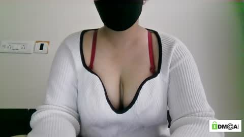 Jenny online show from 06/18/26, 04:35