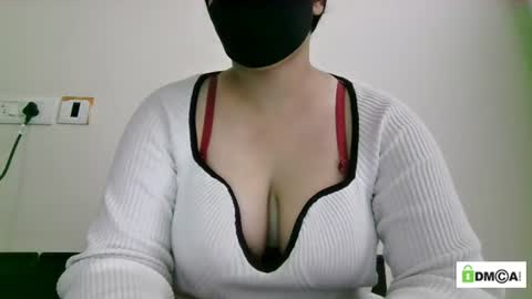 Jenny online show from 06/27/26, 04:17