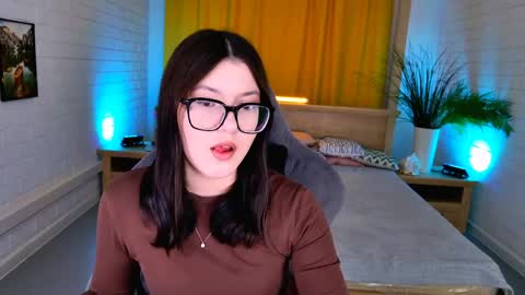 JENNY online show from 04/19/26, 05:07