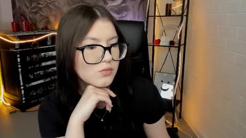 JENNY online show from 06/15/26, 11:45
