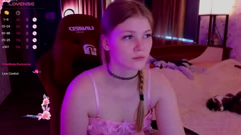 Snapshot of jennykiss11 chatting on 10/05/25, 10:57 your dream online show from 10/05/25, 10:57