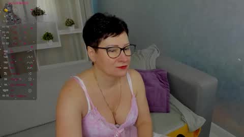 Snapshot of jennymons chatting on 02/24/26, 08:01 Jenny online show from 02/24/26, 08:01