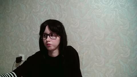 JennyOlset online show from 01/06/25, 05:16