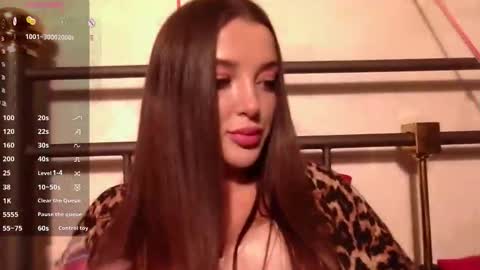 Snapshot of jennyruthjn chatting on 11/22/25, 10:09 Jenny online show from 11/22/25, 10:09