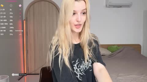 Jen  online show from 01/18/25, 08:20