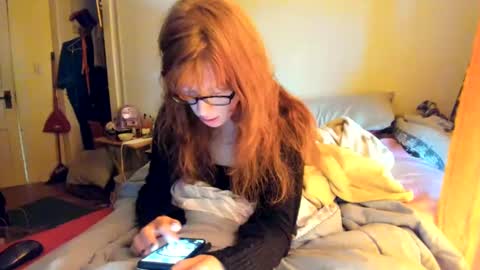 Snapshot of jenovakitty chatting on 11/09/25, 01:09 Jenn - come to my onlyfans online show from 11/09/25, 01:09