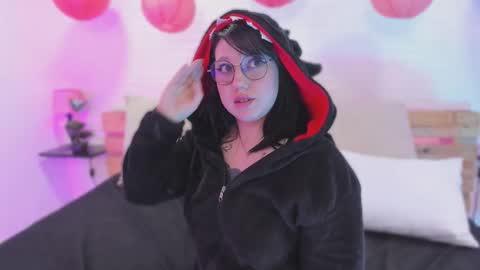 Angela online show from 09/16/25, 03:02