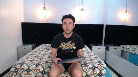 Jeremmyandstacy online show from 01/22/25, 03:18